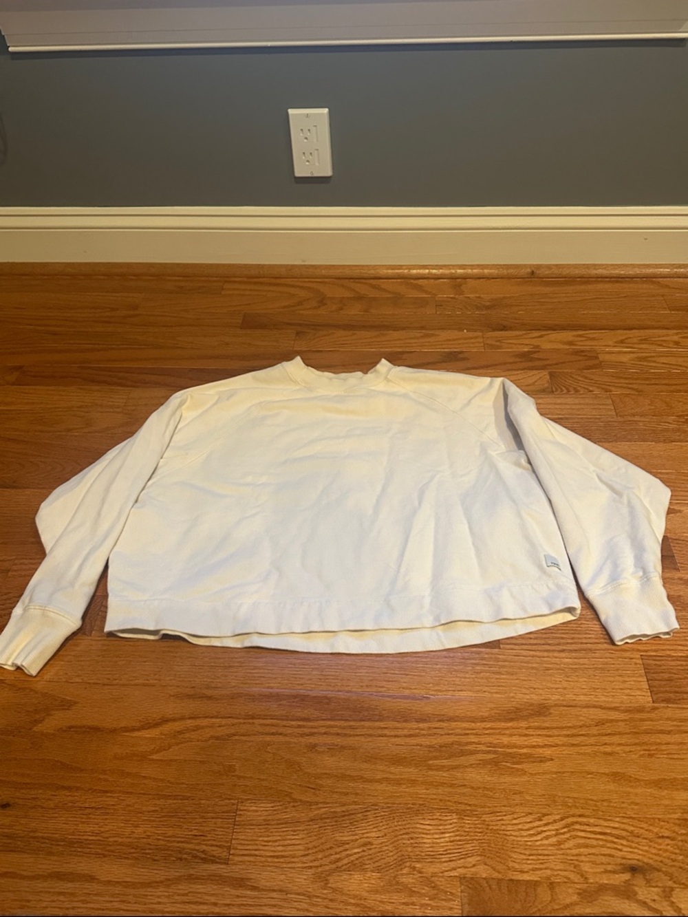 Vuori White Sweatshirt with Small Logo Patch
